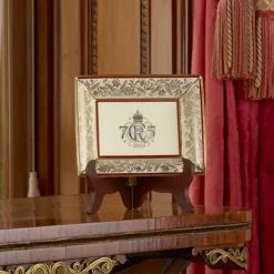 Royal Collection Shop The King'S 75Th Birthday Limited Edition Red Tray